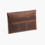 Sambooka chestnut brown MacBook case